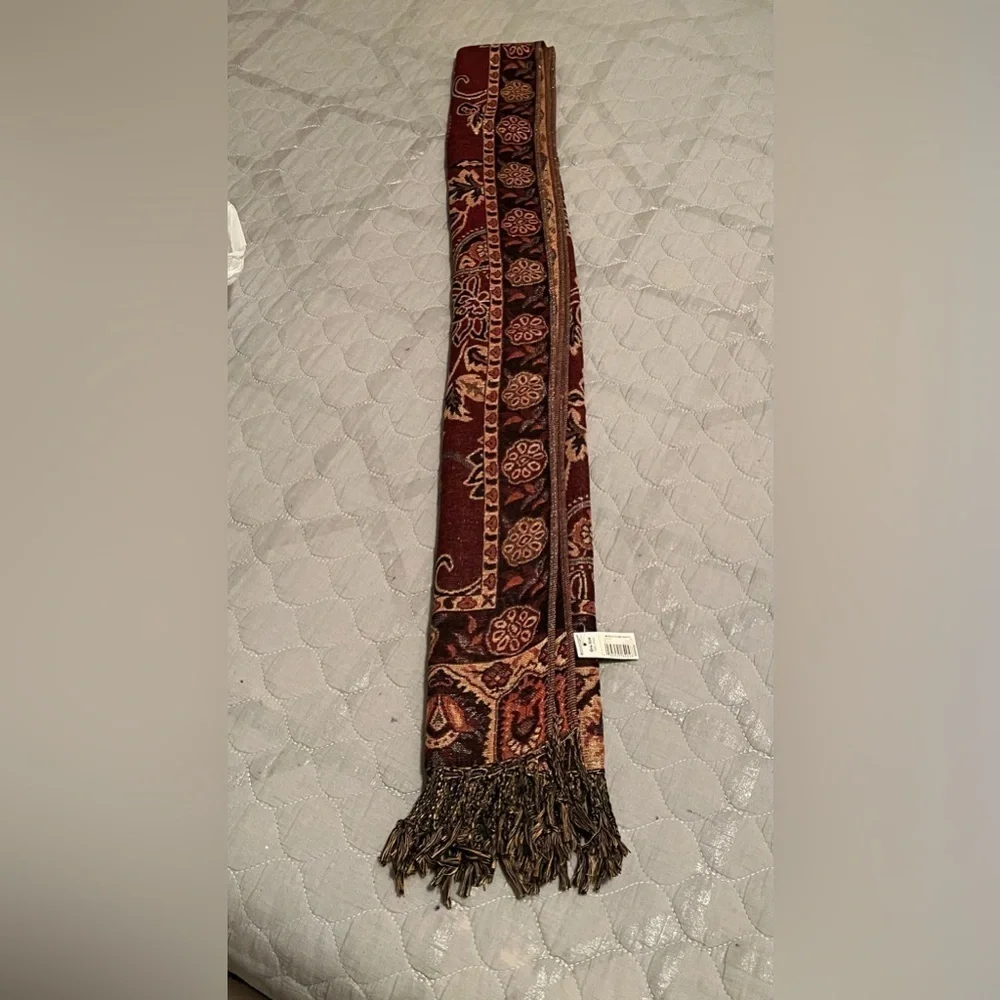 VINTAGE PASHMINA/SCARF/WRAP-METALIC PAISLEY~NWT
